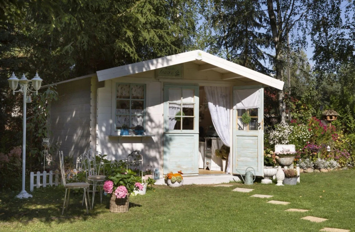 Czy budynek rekreacji indywidualnej to budynek mieszkalny? Kluczowe różnice i przepisy